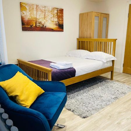 New Modern Studio Apartment, Parking, Netflix 凯尼尔沃思 外观 照片